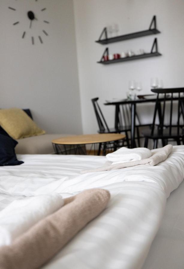 Poista 2Ndhomes Modern 1Br Home With Balcony By The Central Station Helsinki Buitenkant foto
